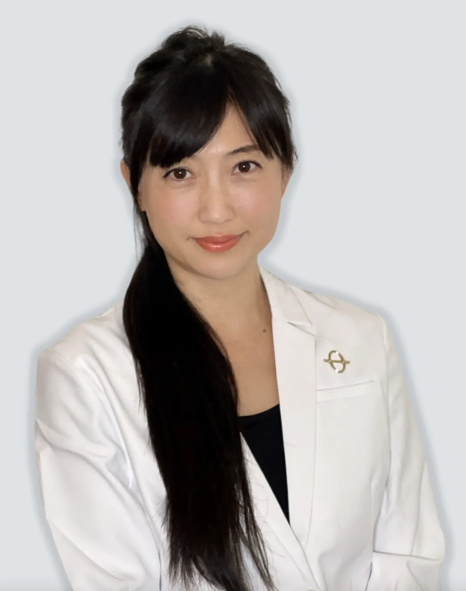 Kanako Oshiumi, MSAc, L.Ac